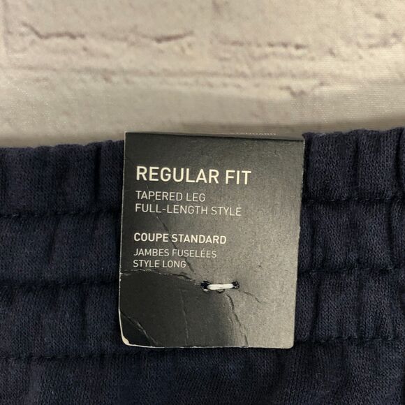 NWT Adidas Men Regular Fit Tapered Leg Pants Sweatpants Size Medium B323 -21 - Picture 9 of 16